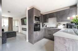 Wheatfield Drive, Bradley Stoke