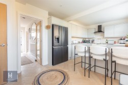 Crossman Avenue, Winterbourne