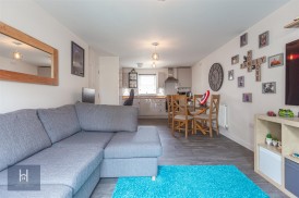 Clark Drive, Yate
