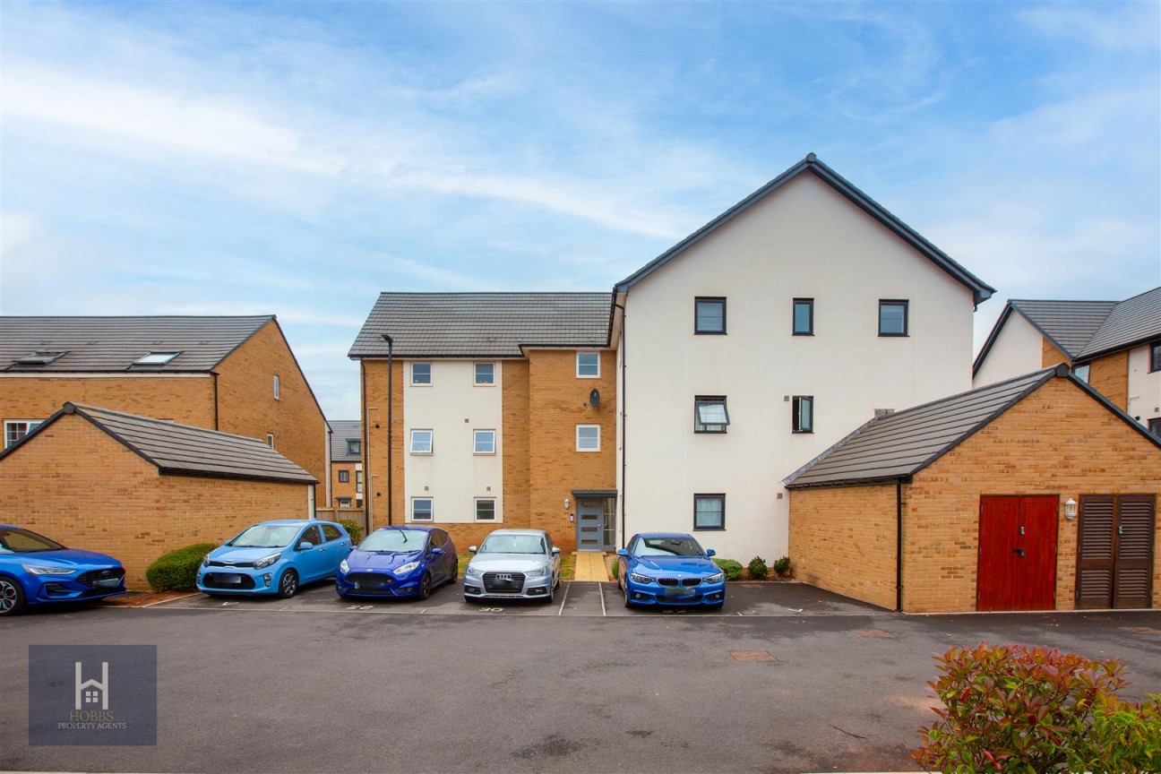 Clark Drive, Yate