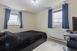Clark Drive, Yate