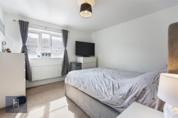 Buckthorn Court, Yate