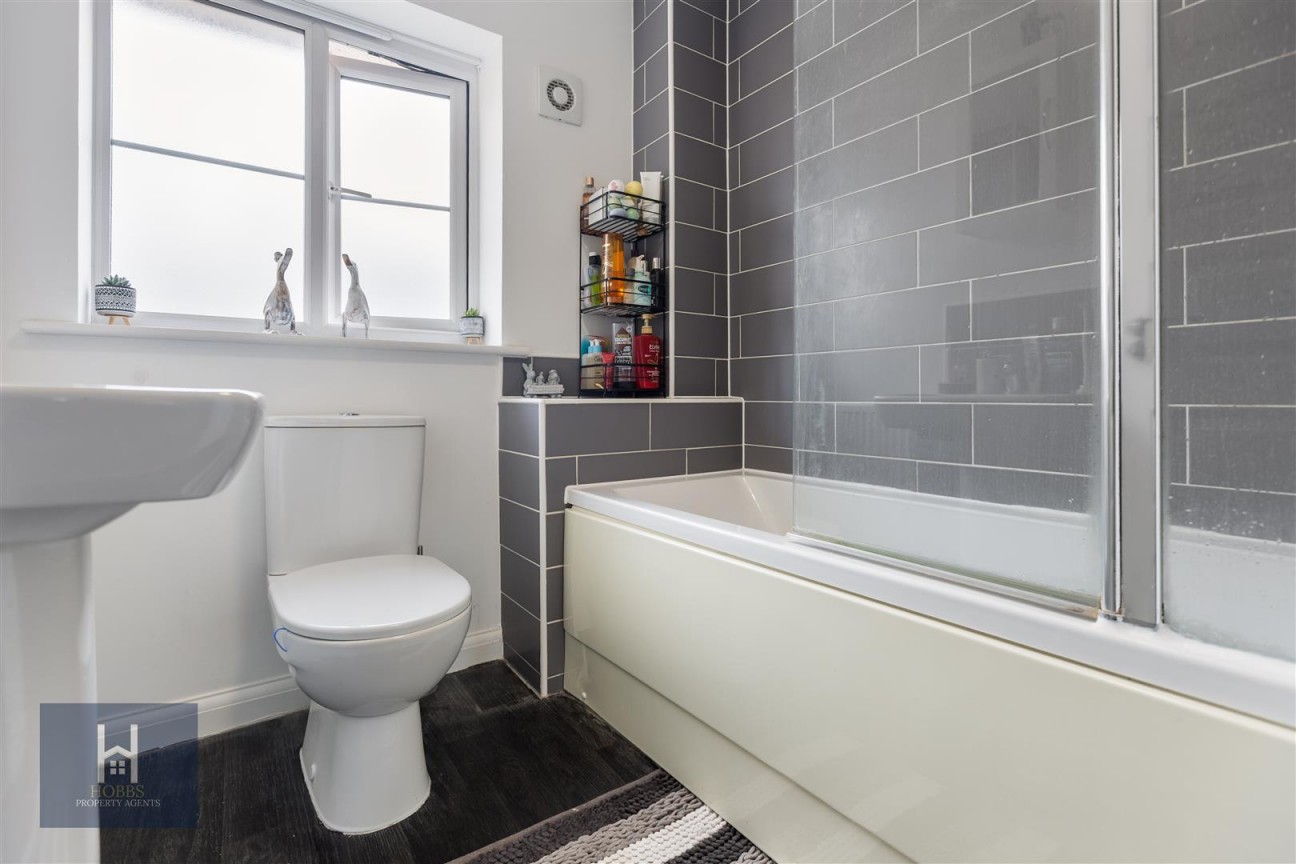 Buckthorn Court, Yate