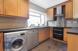 St. Marys Way, Yate