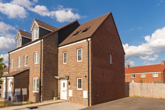 Fuchsia Road, Lyde Green