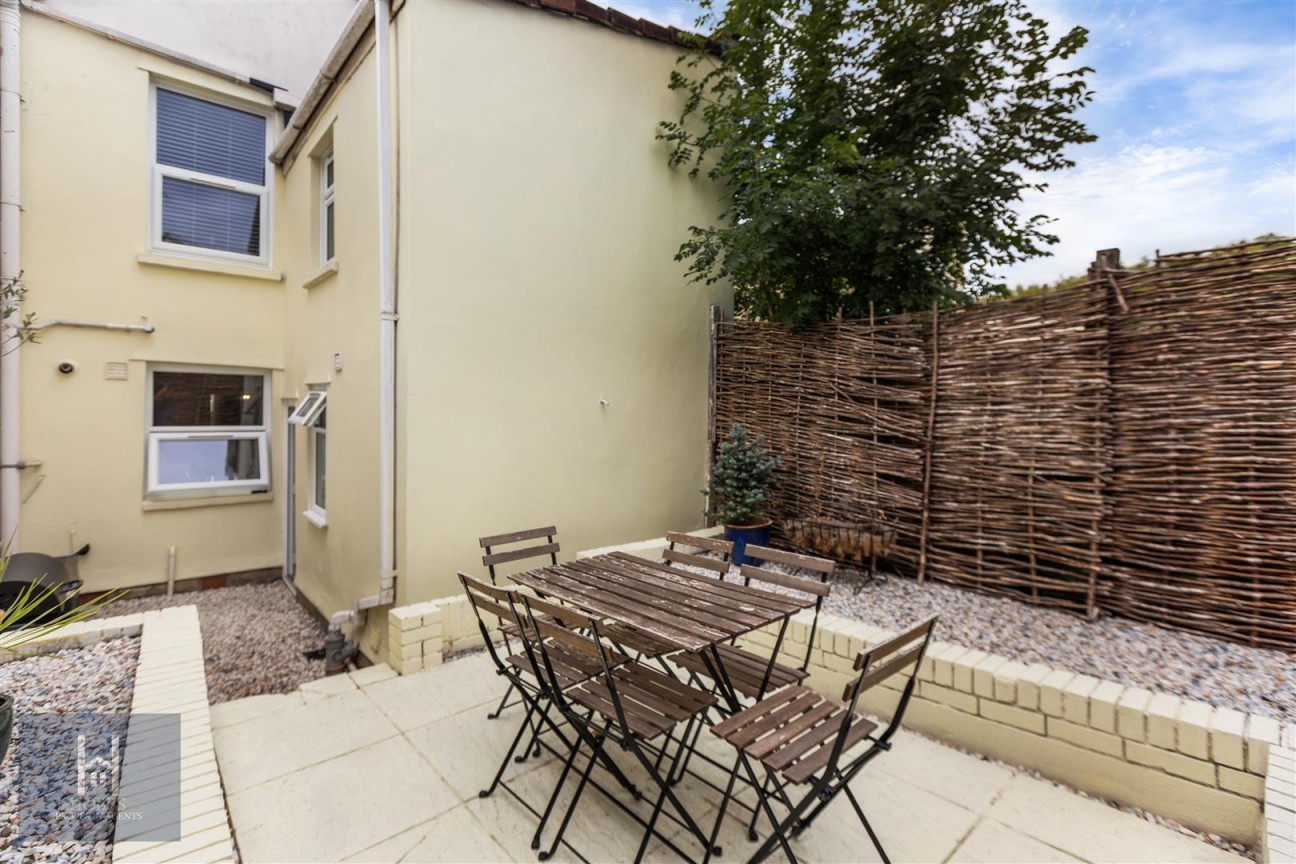 Salisbury Street, St. George, Bristol