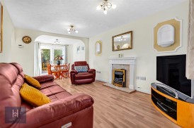 Home Orchard, Yate
