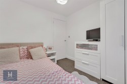 Stanshawes Drive, Yate