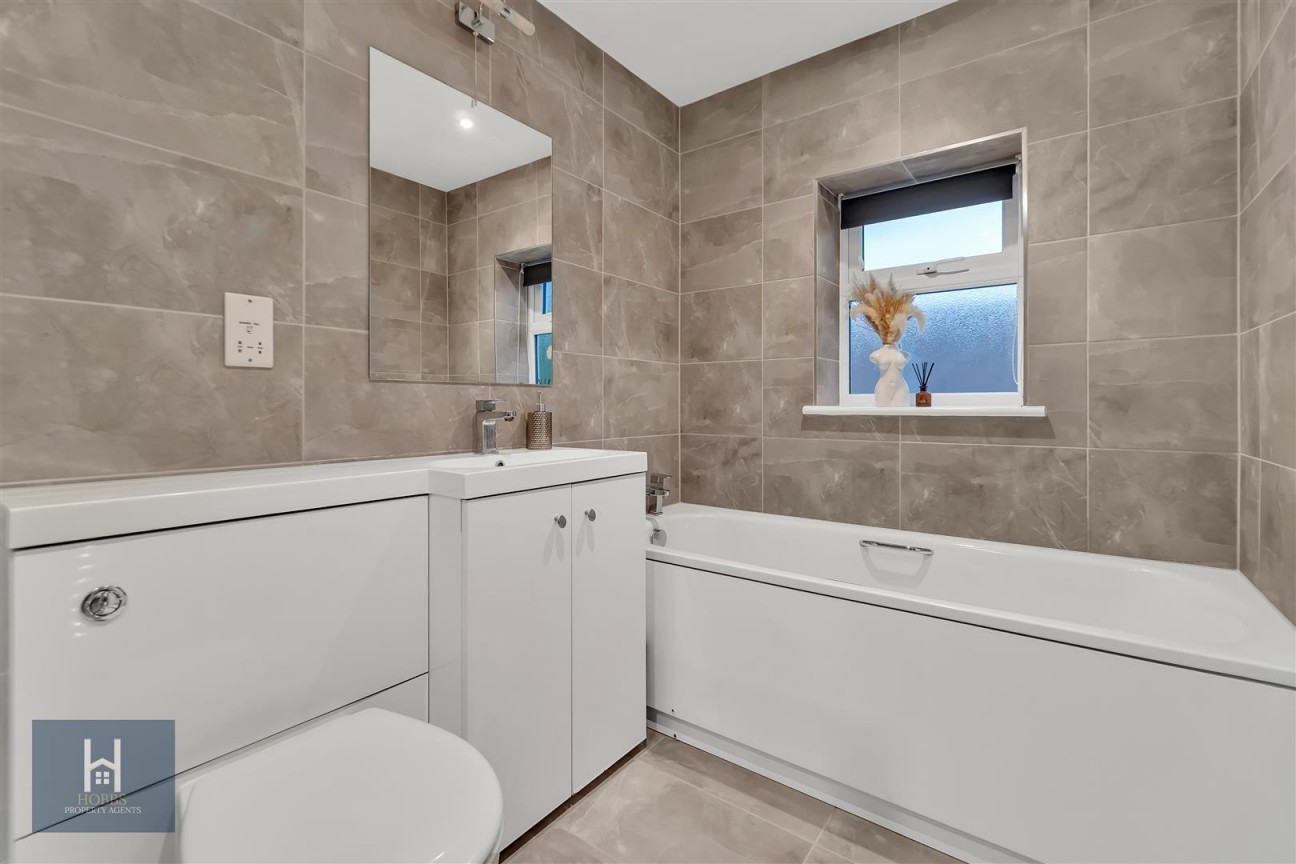 Stanshawes Drive, Yate