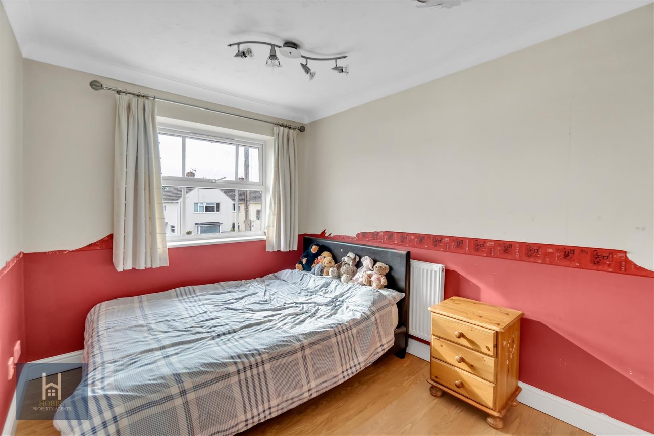 Melrose Avenue, Yate