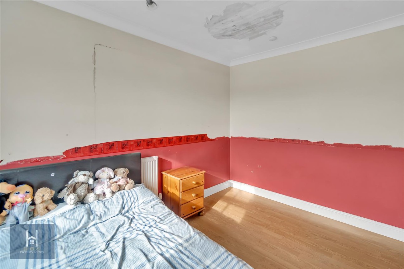 Melrose Avenue, Yate