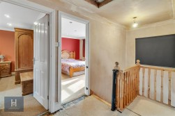 Melrose Avenue, Yate