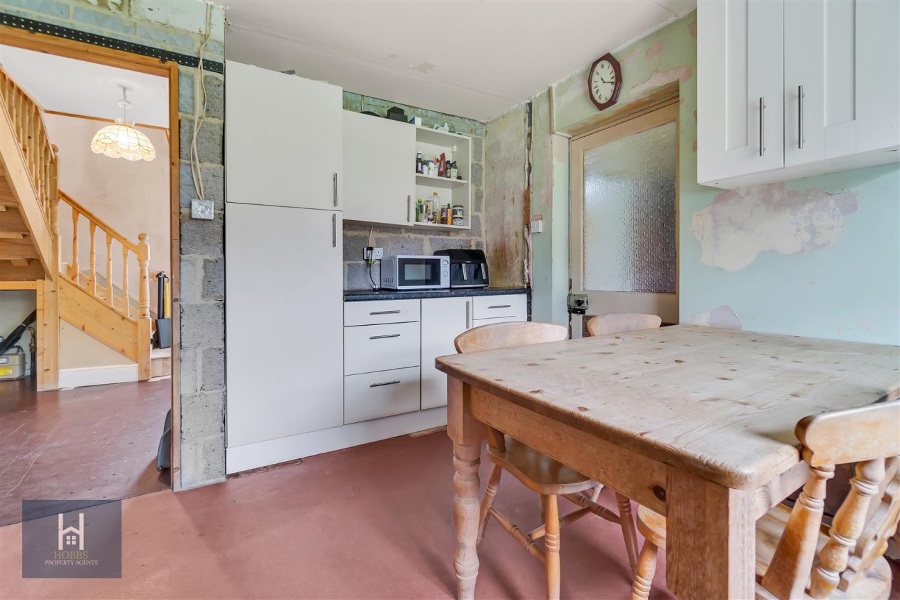 Melrose Avenue, Yate