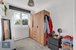 Fairlyn Drive, Kingswood