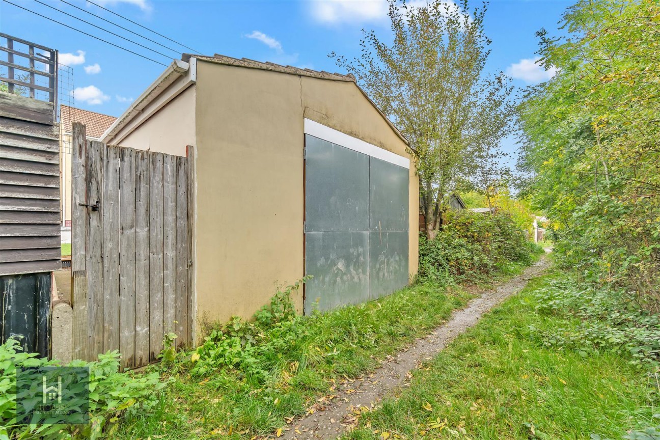 Fairlyn Drive, Kingswood