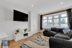 Fairlyn Drive, Kingswood