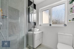 Fairlyn Drive, Kingswood