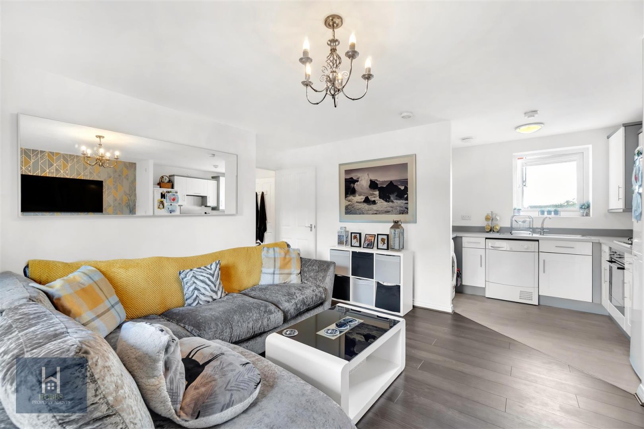 Normandy Drive, Yate