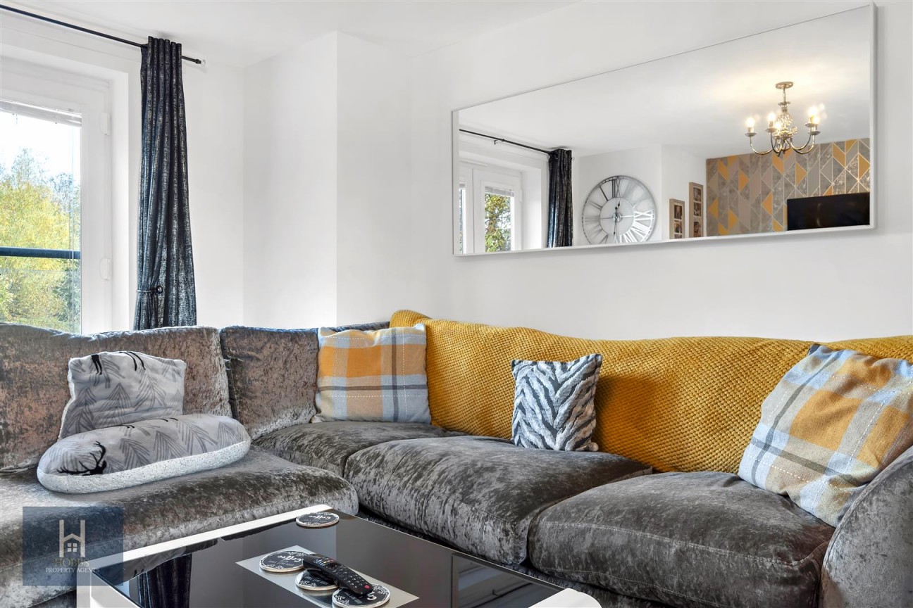 Normandy Drive, Yate