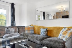 Normandy Drive, Yate