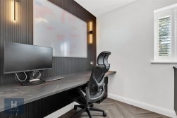 Poskett Way, Charfield