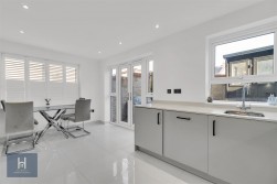 Poskett Way, Charfield