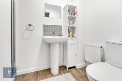 Buckthorn Court, Yate