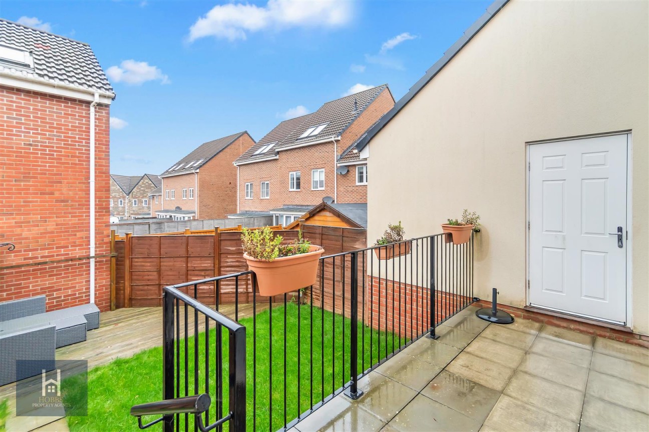 Buckthorn Court, Yate