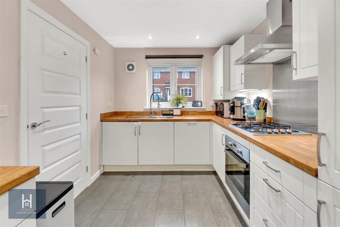 Buckthorn Court, Yate