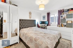 Buckthorn Court, Yate