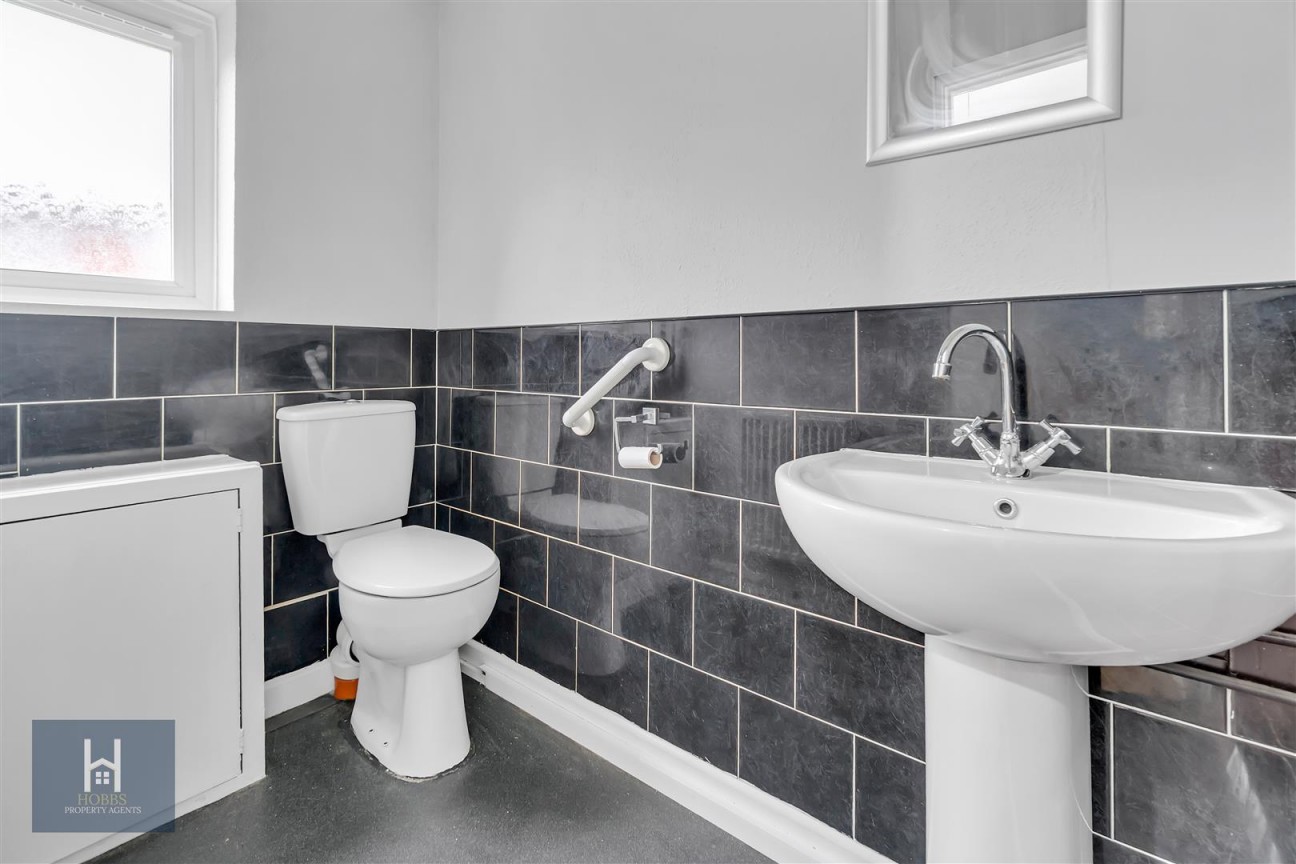 Celestine Road, Yate