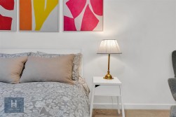 George Holmes Way, Bristol