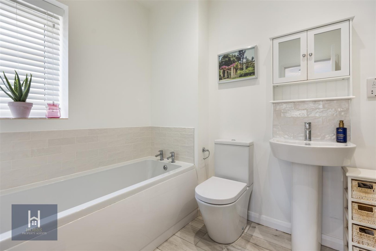 Orchard Close, Winterbourne, Bristol