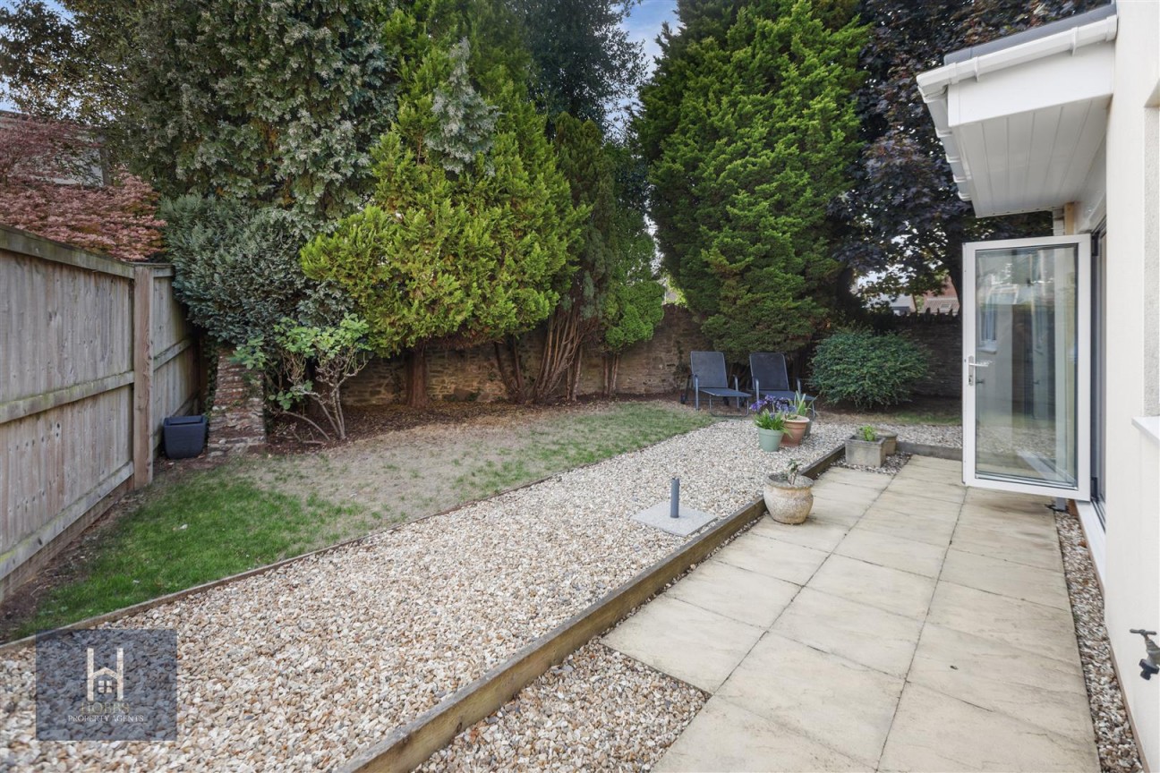 Orchard Close, Winterbourne, Bristol