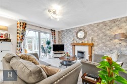 Cornwall Crescent, Yate