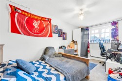 Cornwall Crescent, Yate