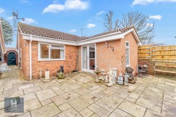 Canterbury Close, Yate