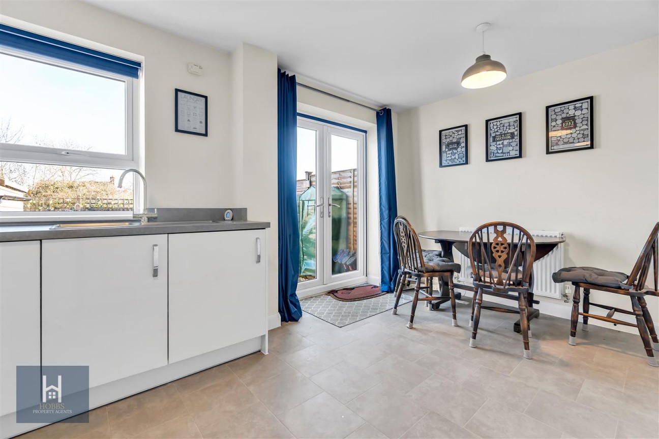 Poskett Way, Charfield, Wotton-Under-Edge