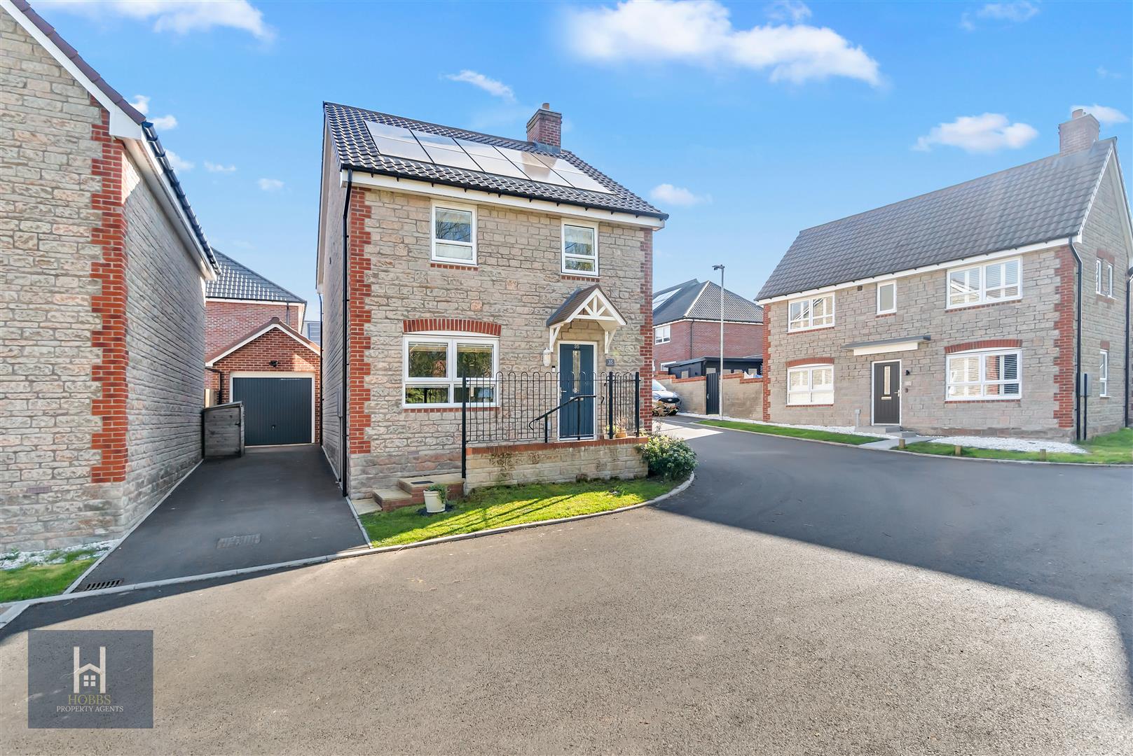 Poskett Way, Charfield, Wotton-Under-Edge