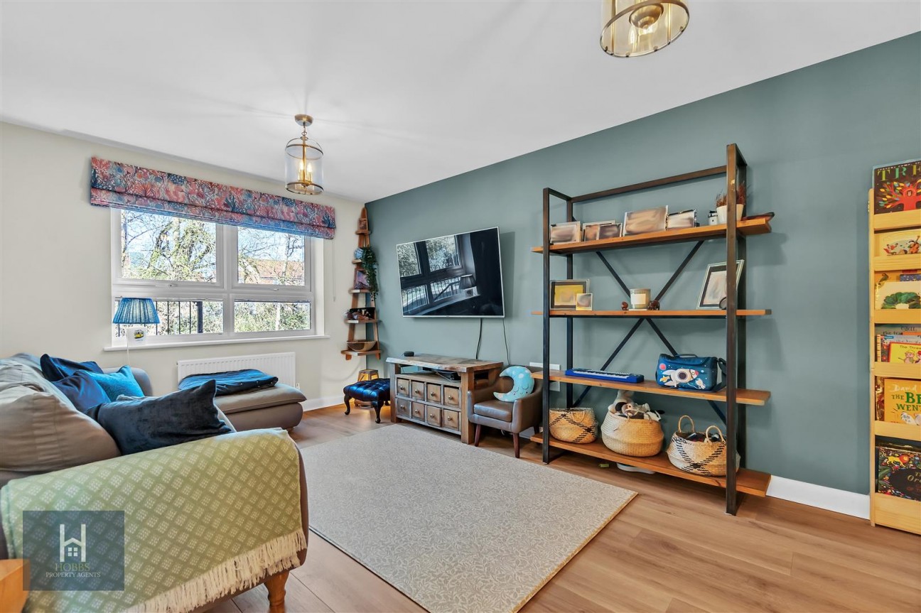 Poskett Way, Charfield, Wotton-Under-Edge