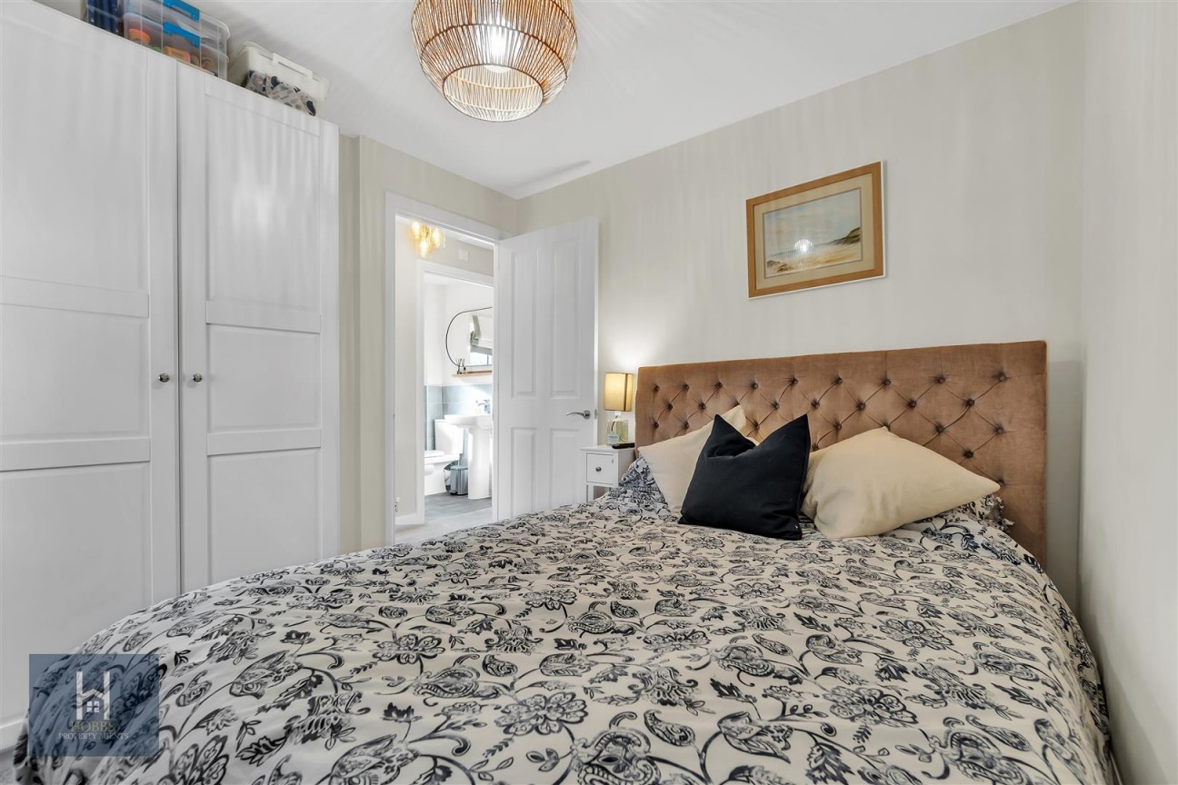 Poskett Way, Charfield, Wotton-Under-Edge