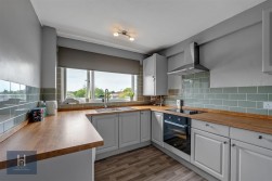 Chargrove, Yate