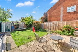 Mountbatten Close, Yate