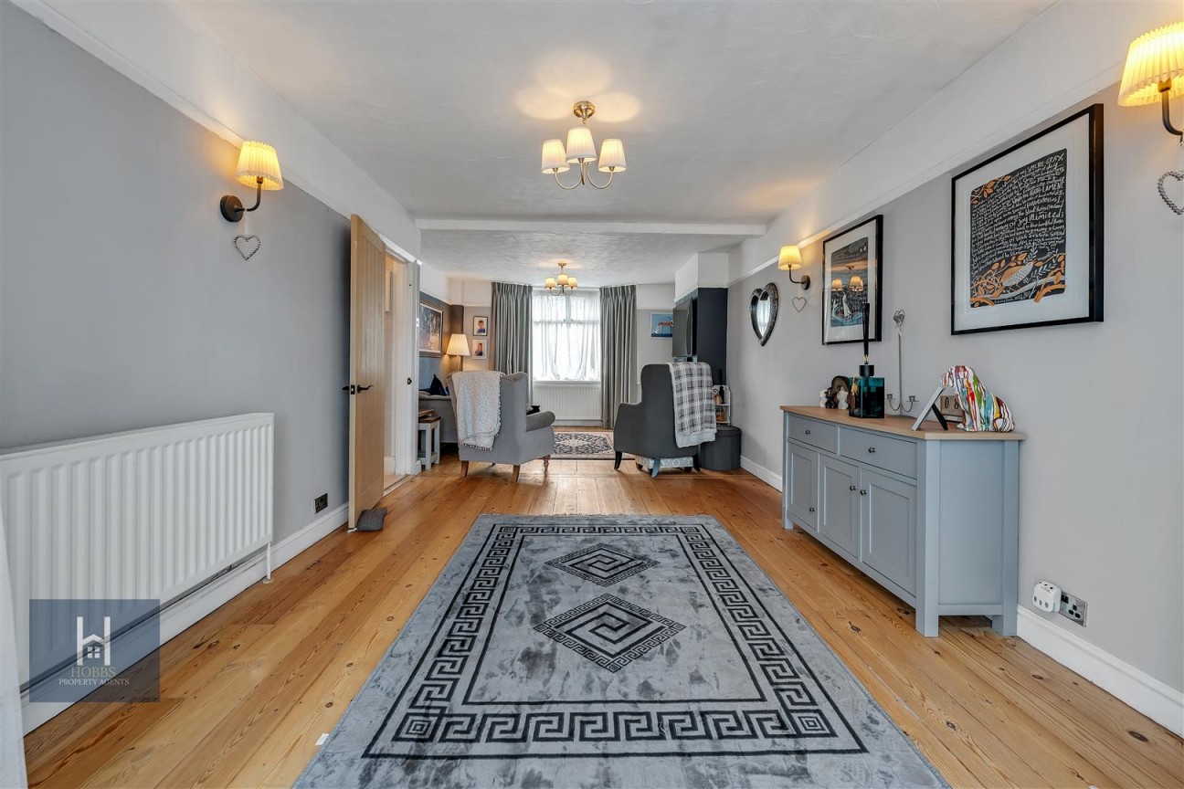 Gloucester Road, Rudgeway, Bristol