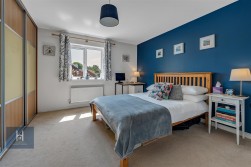 Normandy Drive, Yate