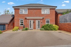 Poskett Way, Charfield, Wotton-Under-Edge