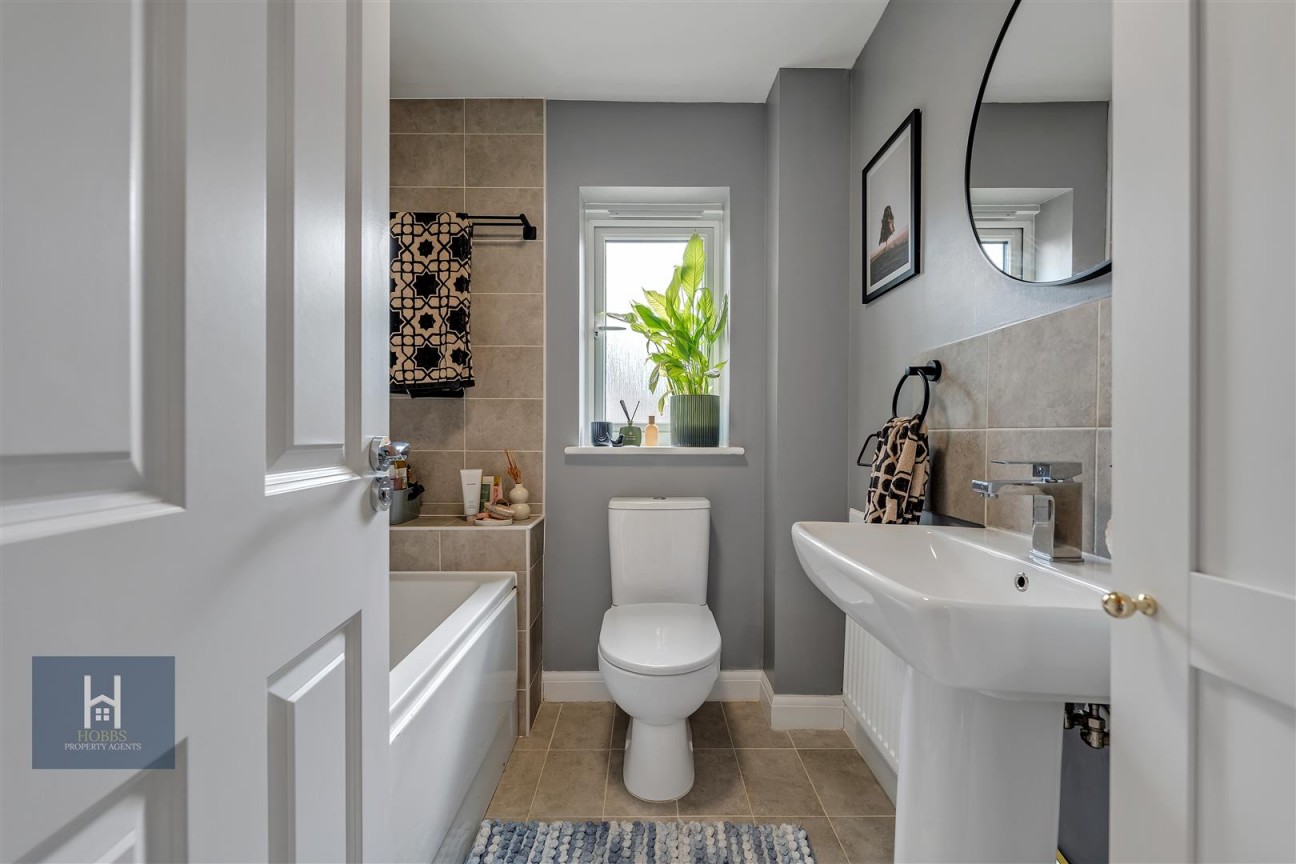 Poskett Way, Charfield, Wotton-Under-Edge