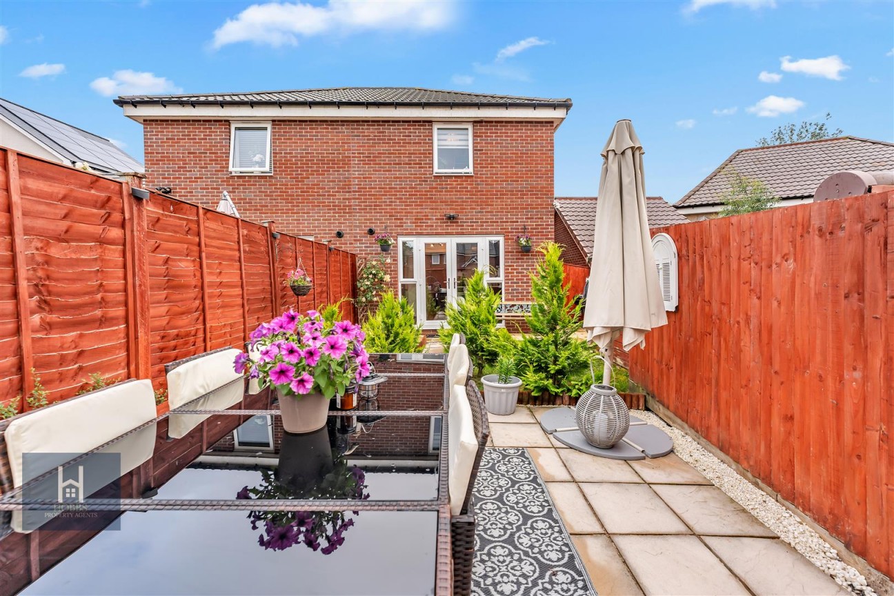Poskett Way, Charfield, Wotton-Under-Edge