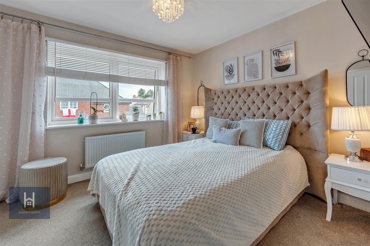 Poskett Way, Charfield, Wotton-Under-Edge