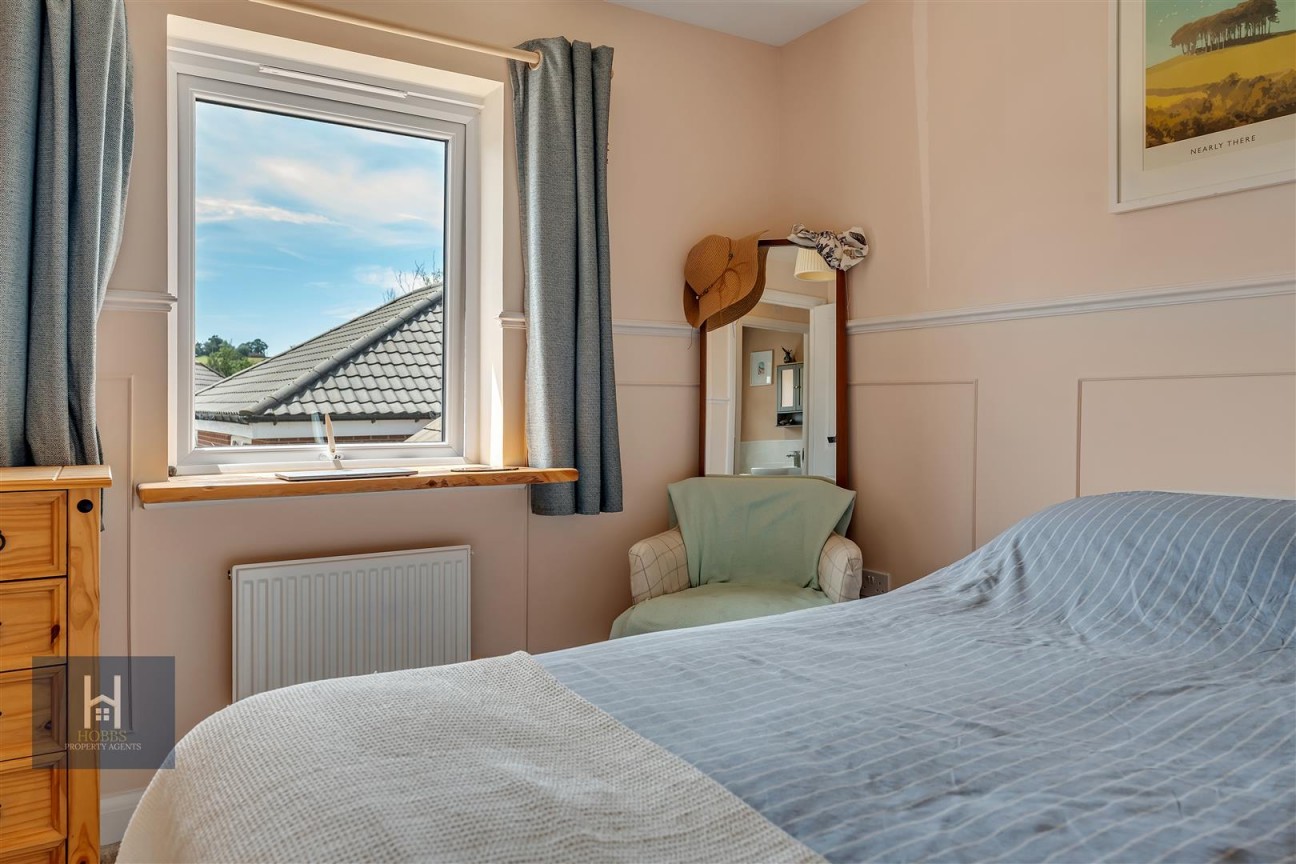 Poskett Way, Charfield, Wotton-Under-Edge